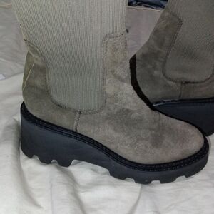 Dolce Vita Olive Heeled Boots